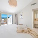 Extravagant Newly Renovated Penthouse With Sea Views